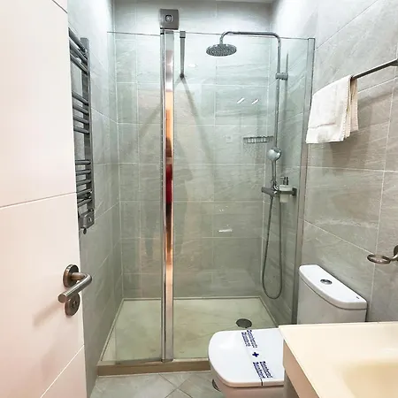 Skol 322 - Completely Renovated Front Апартаменты *